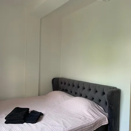 Apartment K *